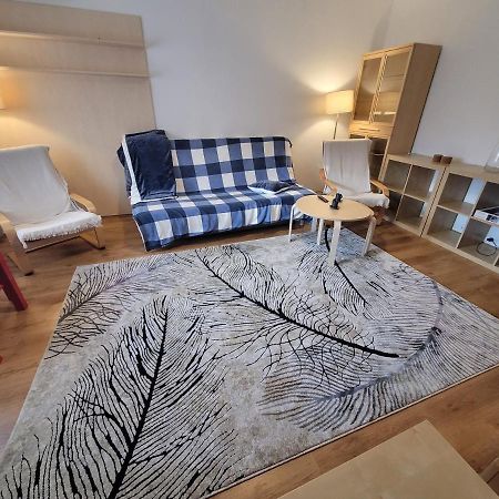 Family Friendly With Kids Room, Quiet And Peaceful Bucarest Exterior foto