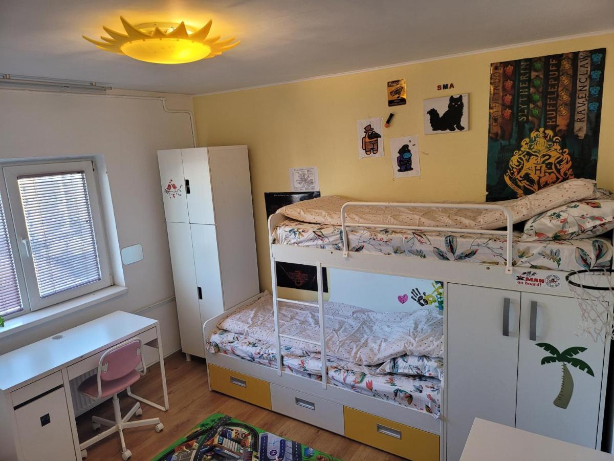 Family Friendly With Kids Room, Quiet And Peaceful Bucarest Exterior foto