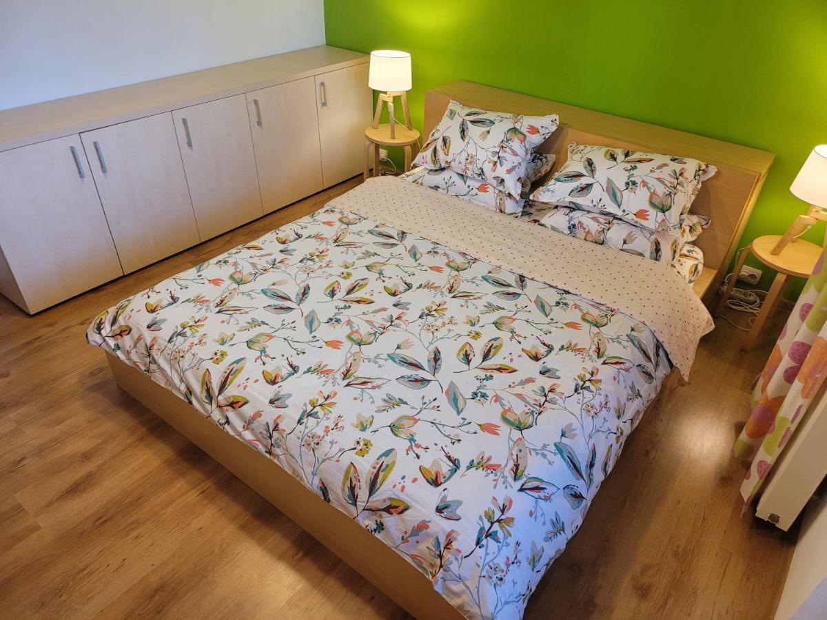 Family Friendly With Kids Room, Quiet And Peaceful Bucarest Exterior foto